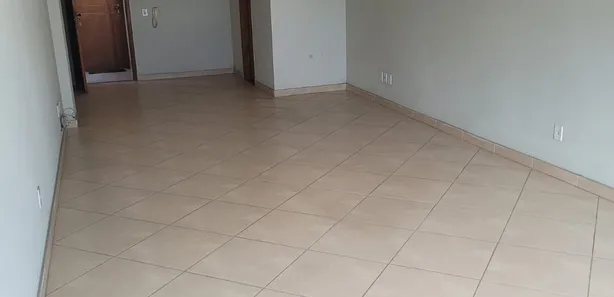 Ponto Comercial para alugar, 40m² no Tanque, Rio de Janeiro