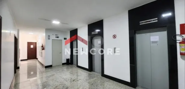 Sala Comercial à venda, 23m² no Lourdes, Belo Horizonte
