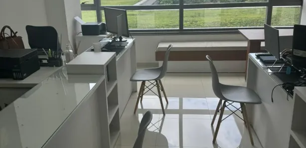Sala Comercial para alugar, 35m² no Adrianópolis, Manaus