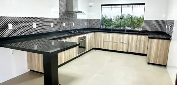 Casa de Condomínio com 4 Quartos à venda, 382m² no Jardins Verona, Goiânia