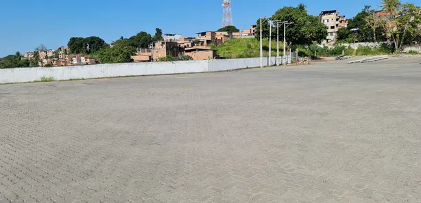 Lote/Terreno para alugar, 17000m² no Águas Claras, Salvador