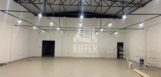 Galpão/Depósito/Armazém à venda, 180m² no Jardim Atlântico Central (Itaipuaçu), Maricá