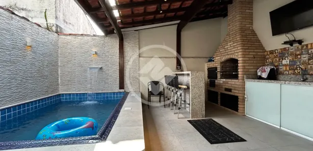 Casa com 3 Quartos à venda, 95m² no Jardim Las Palmas, Guarujá