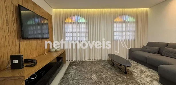 Casa com 3 Quartos à venda, 270m² no Caiçara-Adelaide, Belo Horizonte