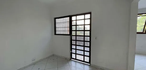 Ponto Comercial à venda, 320m² no Chácara São João, Carapicuíba