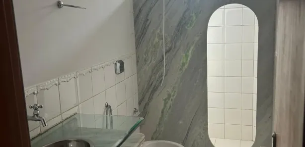 Casa de Condomínio com 4 Quartos para alugar, 303m² no Jardim Florença, Goiânia
