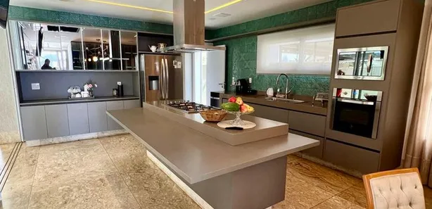 Casa de Condomínio com 4 Quartos à venda, 300m² no Jardins Valência, Goiânia