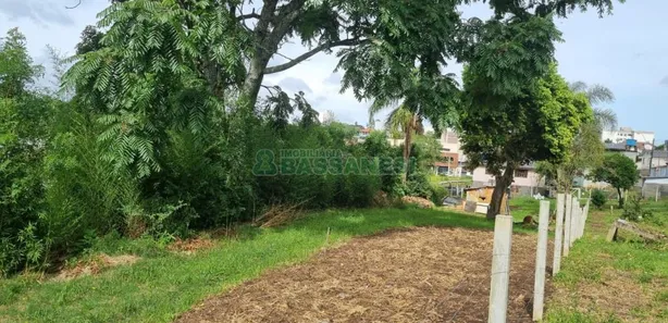 Lote/Terreno à venda, 999m² no Cruzeiro, Caxias do Sul