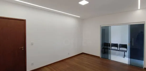 Sala Comercial para alugar, 50m² no Centro, Anápolis