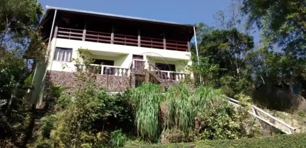 Sobrado com 5 Quartos à venda, 250m² no Guaraqueçaba, Guaraqueçaba