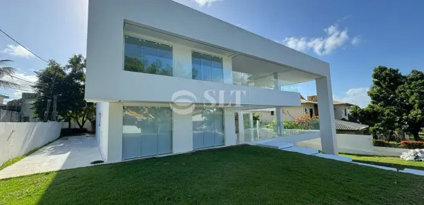 Casa de Condomínio com 5 Quartos para venda ou aluguel, 680m² no Candelária, Natal