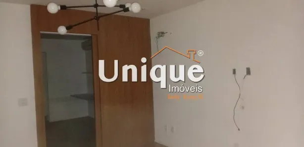 Sala Comercial para venda ou aluguel, 40m² no Centro, Cabo Frio