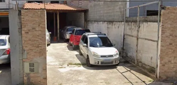 Ponto Comercial à venda, 180m² no Jardim Petrópolis, Cotia