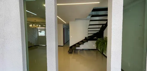 Sobrado com 4 Quartos à venda, 400m² no Ceilândia Norte, Brasília