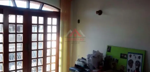 Sobrado com 4 Quartos para alugar, 210m² no Vila Adelina, Suzano