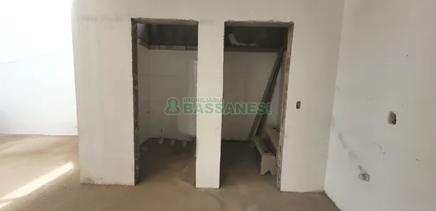 Ponto Comercial à venda, 234m² no Kayser, Caxias do Sul