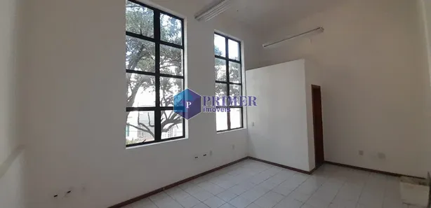 Sala Comercial para alugar, 220m² no São Lucas, Belo Horizonte
