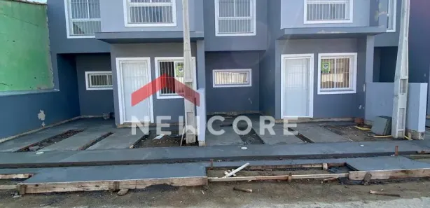 Sobrado com 2 Quartos à venda, 57m² no Vila Silveira Martins, Cachoeirinha