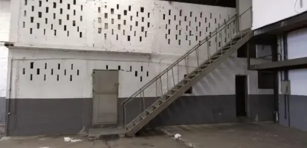 Galpão/Depósito/Armazém para alugar, 1100m² no Realengo, Rio de Janeiro