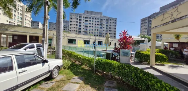 Apartamento com 2 Quartos para alugar, 60m² no Buraquinho, Lauro de Freitas