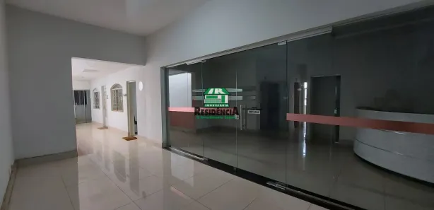Sala Comercial para alugar, 180m² no Centro, Anápolis
