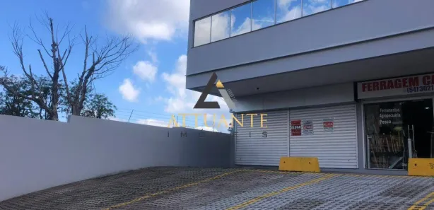 Sala Comercial à venda, 147m² no Panazzolo, Caxias do Sul