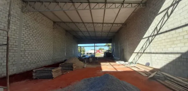Galpão/Depósito/Armazém para alugar, 377m² no Vila Rosa, Goiânia
