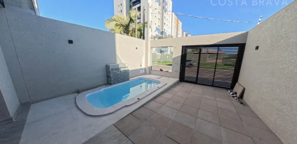 Sobrado com 4 Quartos à venda, 175m² no Marajo, Matinhos