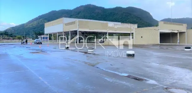 Galpão/Depósito/Armazém para venda ou aluguel, 20090m² no Recreio dos Bandeirantes, Rio de Janeiro