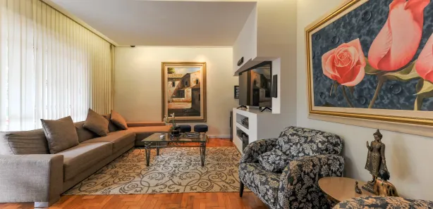 Casa com 3 Quartos à venda, 210m² no São Lucas, Belo Horizonte