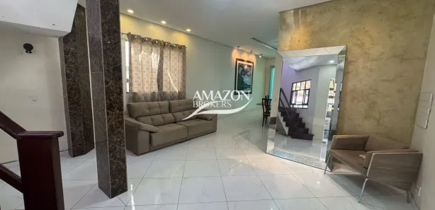 Casa de Condomínio com 4 Quartos à venda, 235m² no Dom Pedro I, Manaus