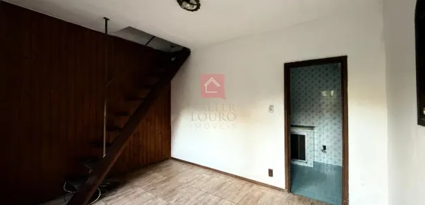 Casa com 3 Quartos para alugar, 80m² no Retiro, Petrópolis