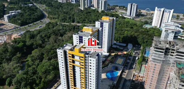 Apartamento com 3 Quartos para alugar, 94m² no Ponta Negra, Manaus