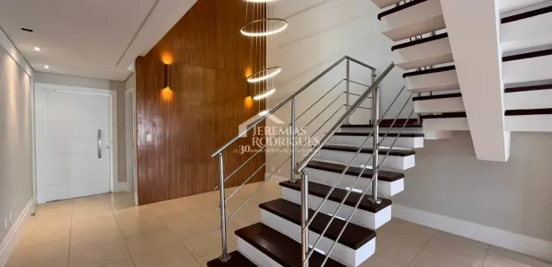 Sobrado com 3 Quartos à venda, 248m² no Castelo, Tremembé