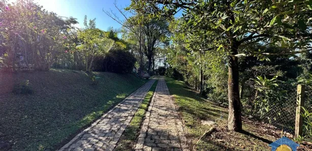 Fazenda/Sítio com 3 Quartos à venda, 435m² no Chácara dos Junqueiras, Carapicuíba