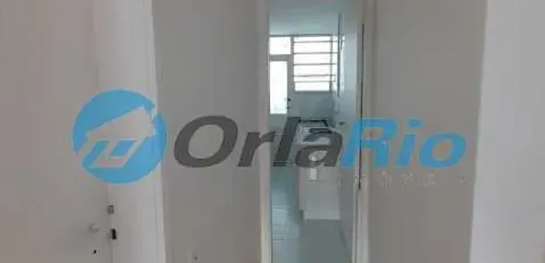 Cobertura com 2 Quartos para alugar, 65m² no Leme, Rio de Janeiro