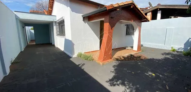 Casa com 3 Quartos à venda, 142m² no Centro, Araraquara