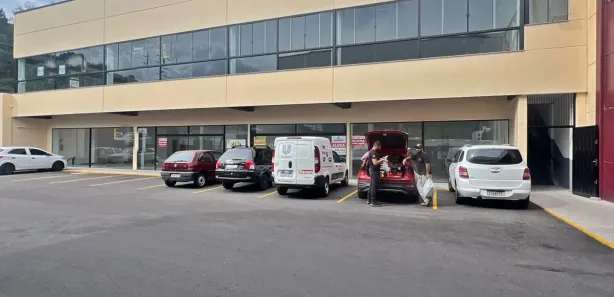 Ponto Comercial para alugar, 150m² no Cruzeiro, Caxias do Sul