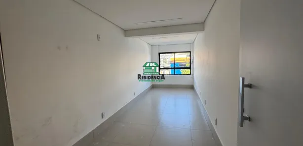 Sala Comercial para alugar, 33m² no Centro, Anápolis
