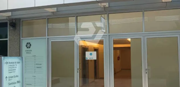 Ponto Comercial para alugar, 62m² no Barra Olímpica, Rio de Janeiro