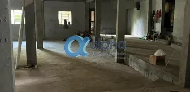 Galpão/Depósito/Armazém para alugar, 400m² no Quarteirão Brasileiro, Petrópolis