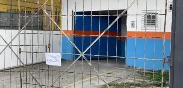 Galpão/Depósito/Armazém para alugar, 220m² no Recreio Ipitanga, Lauro de Freitas