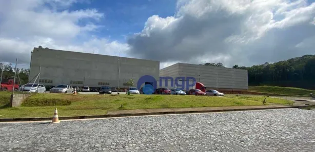 Galpão/Depósito/Armazém para alugar, 2500m² no Itararé, Embu-Guaçu