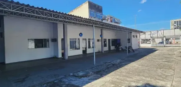 Ponto Comercial para alugar, 450m² no Oswaldo Cruz, Rio de Janeiro