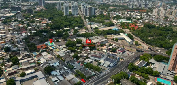 Casa de Condomínio com 6 Quartos à venda, 1620m² no Adrianópolis, Manaus