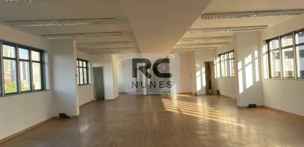 Sala Comercial para alugar, 200m² no Funcionários, Belo Horizonte