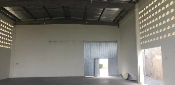Galpão/Depósito/Armazém para alugar, 300m² no Recreio Ipitanga, Lauro de Freitas