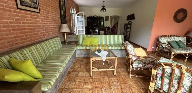 Casa de Condomínio com 3 Quartos para venda ou aluguel, 250m² no Balneário Praia do Pernambuco, Guarujá