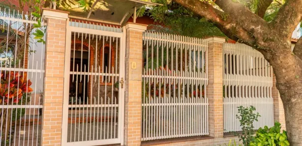 Sobrado com 4 Quartos à venda, 285m² no Vila Imbui, Cachoeirinha