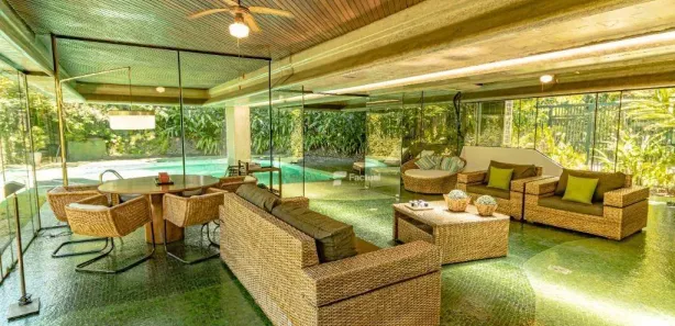 Casa com 5 Quartos para venda ou aluguel, 450m² no Balneário Praia do Pernambuco, Guarujá